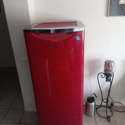 Danby frigirator