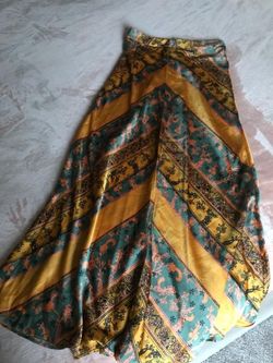 Guess Graphic Sequin Dress - New with tags