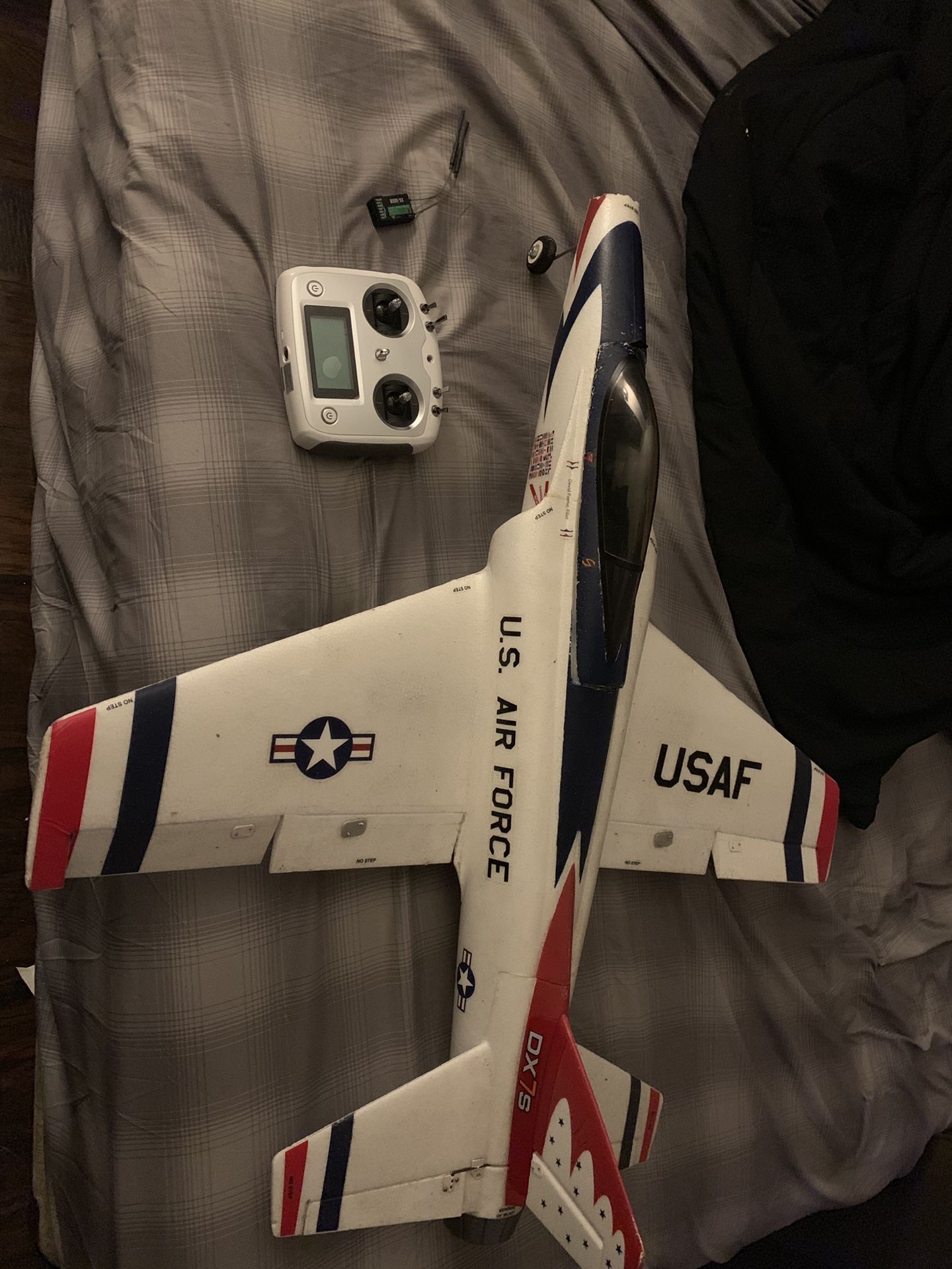 E-flight F-16