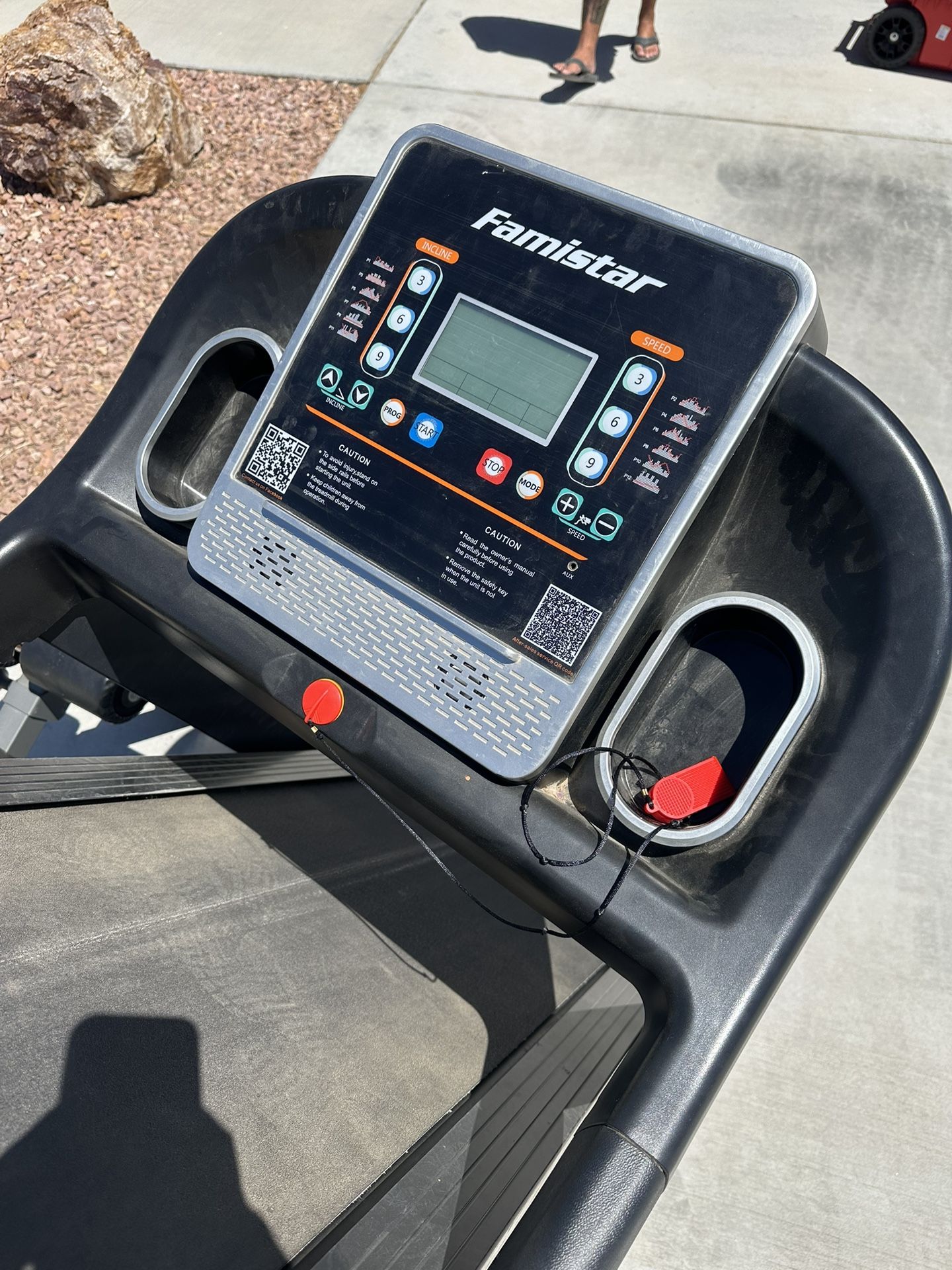 Famistar Treadmill