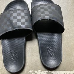 Women Nike Sandals Size 9