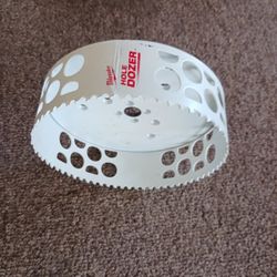 Milwaukee Hole Dozer