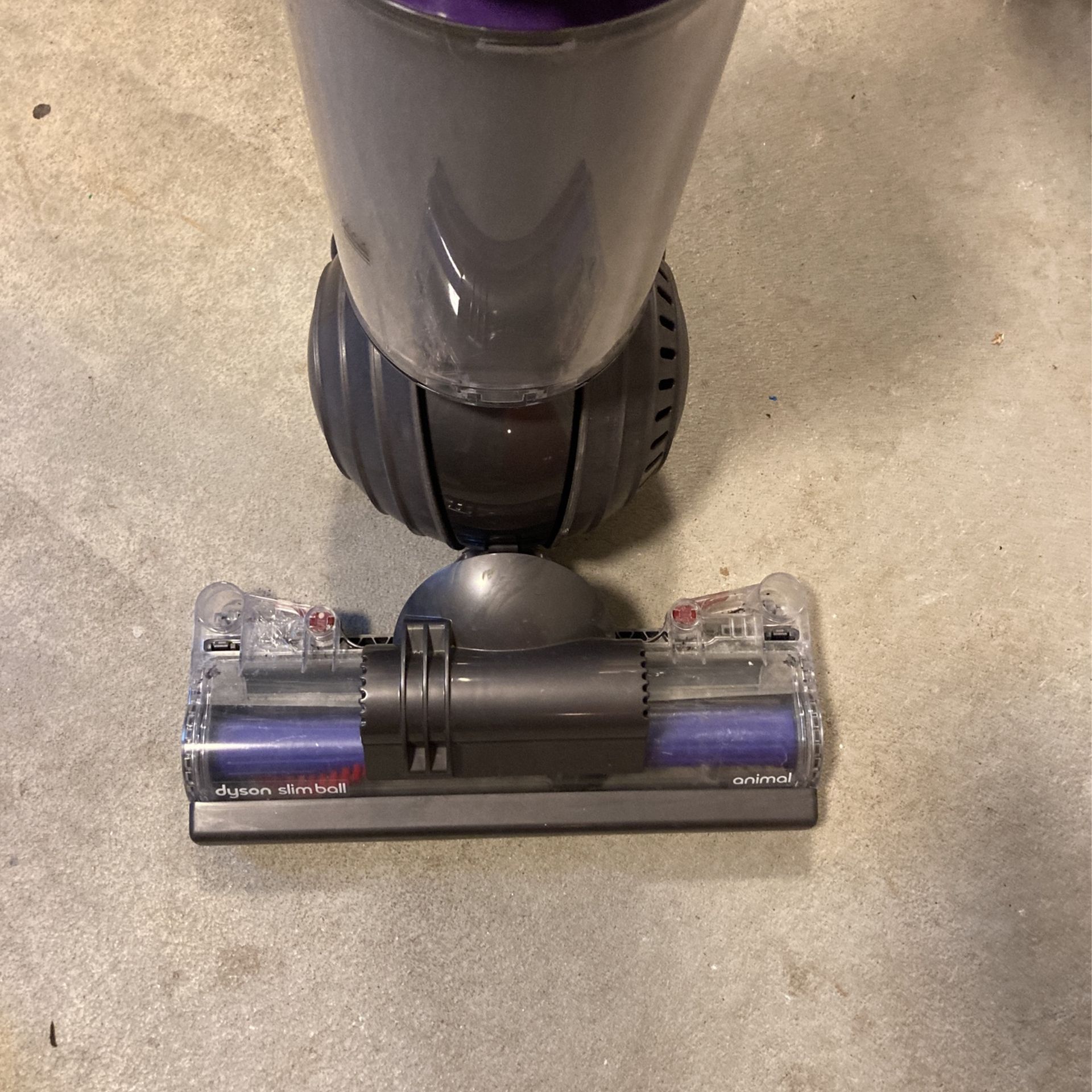 Dyson Slim Ball Animal Vacuum for Sale in Portsmouth, RI OfferUp