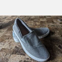 TOMS Womens Size 6.5