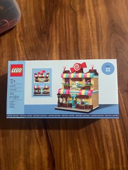 LEGO 40692 Candy Store set