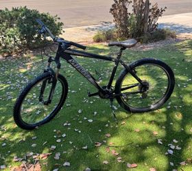 Specialized Hardrock Mountain Bike