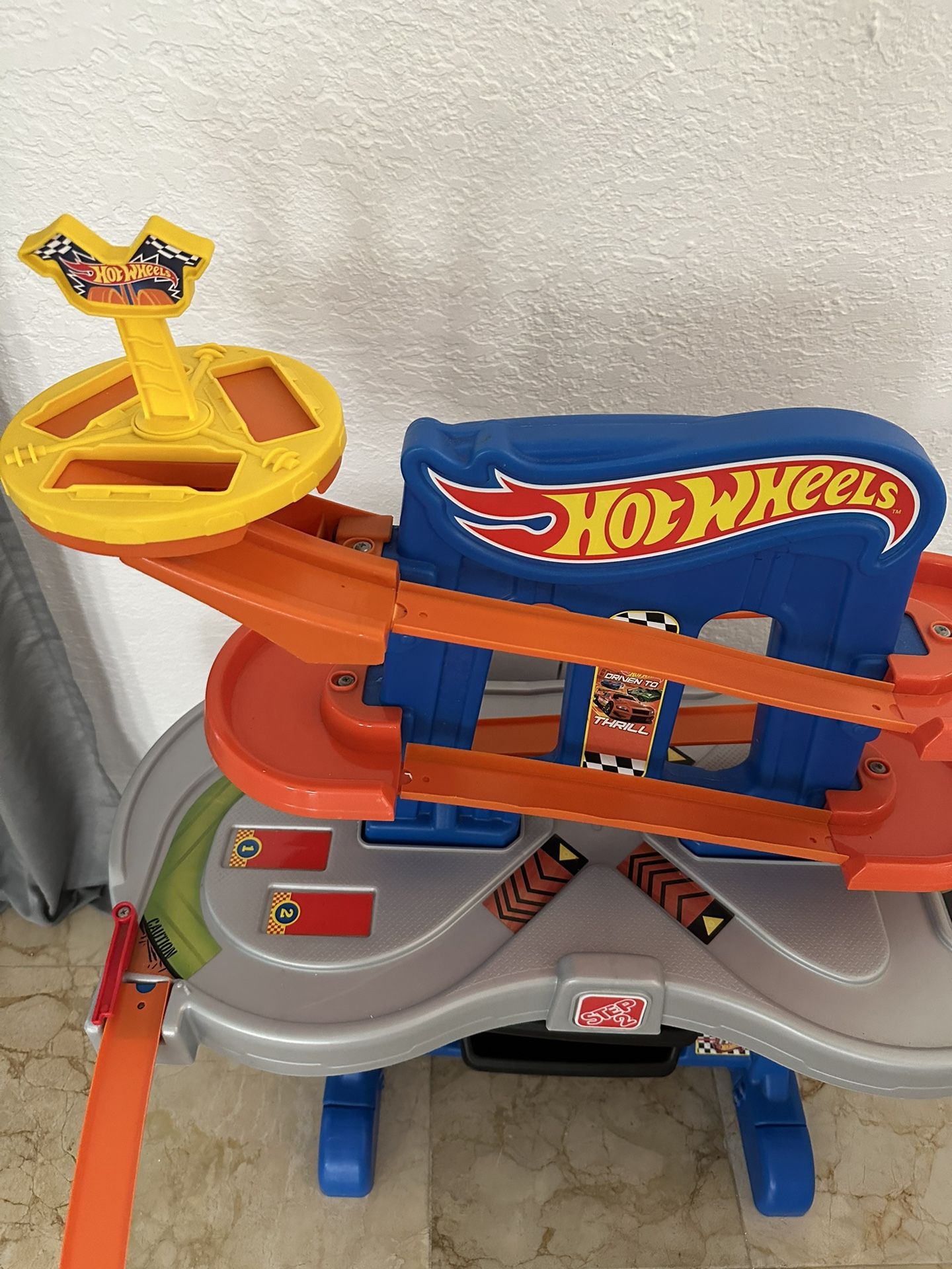 Hotwheels Step Road Rally Raceway Hot Wheels Road Rally Raceway Deluxe