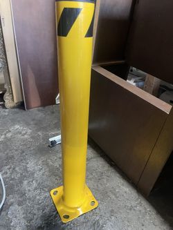 Bollard Guard Poll Brand New 