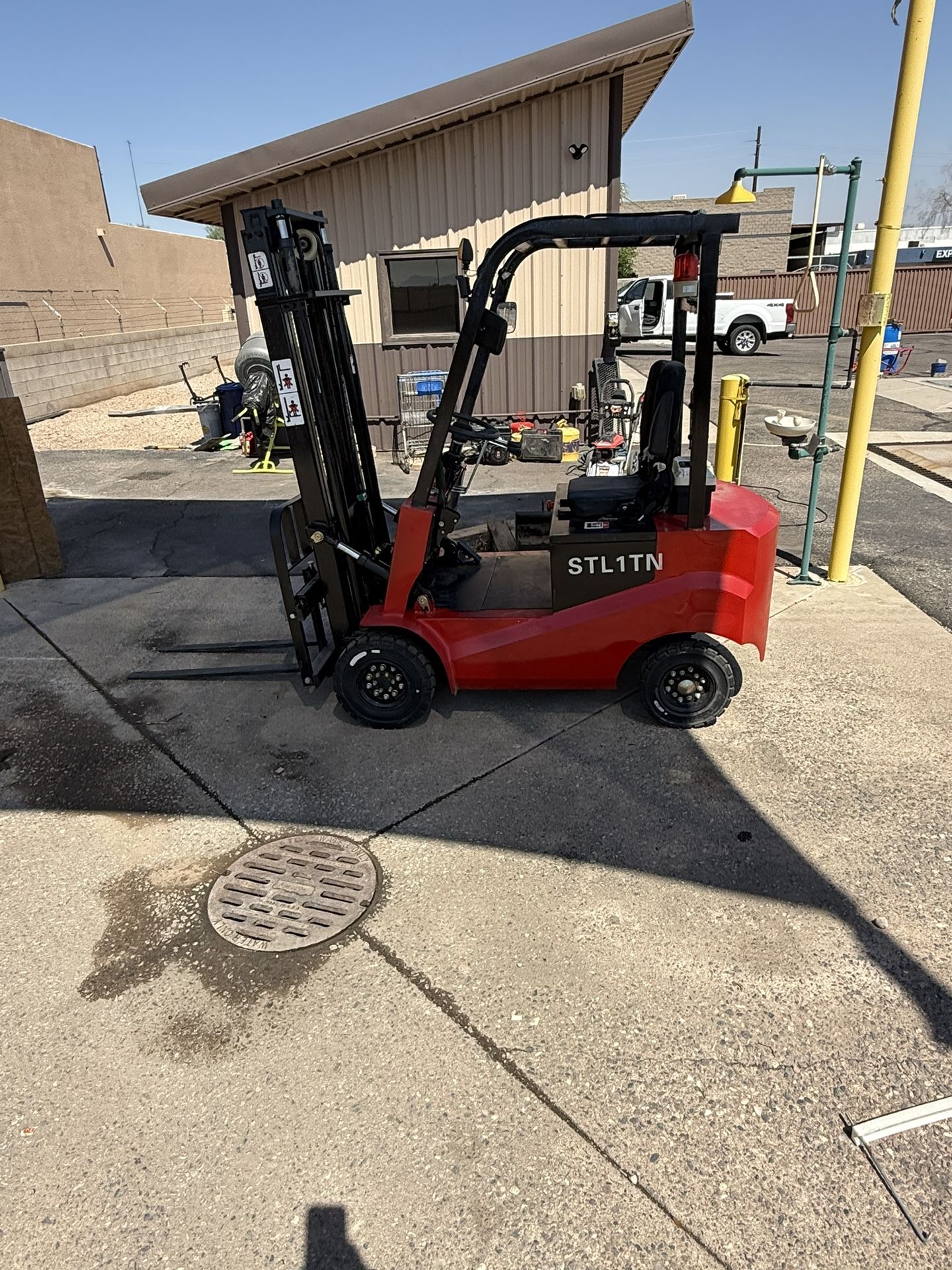 2024 STL Industrial Forklift STL1TN