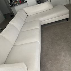 White Broyhill Sectional Sofa 