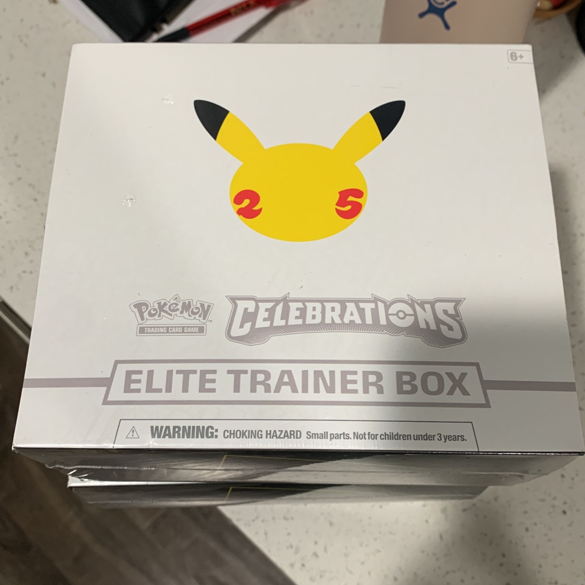Pokemon TCG 25th Anniversary Celebrations Elite Trainer Box