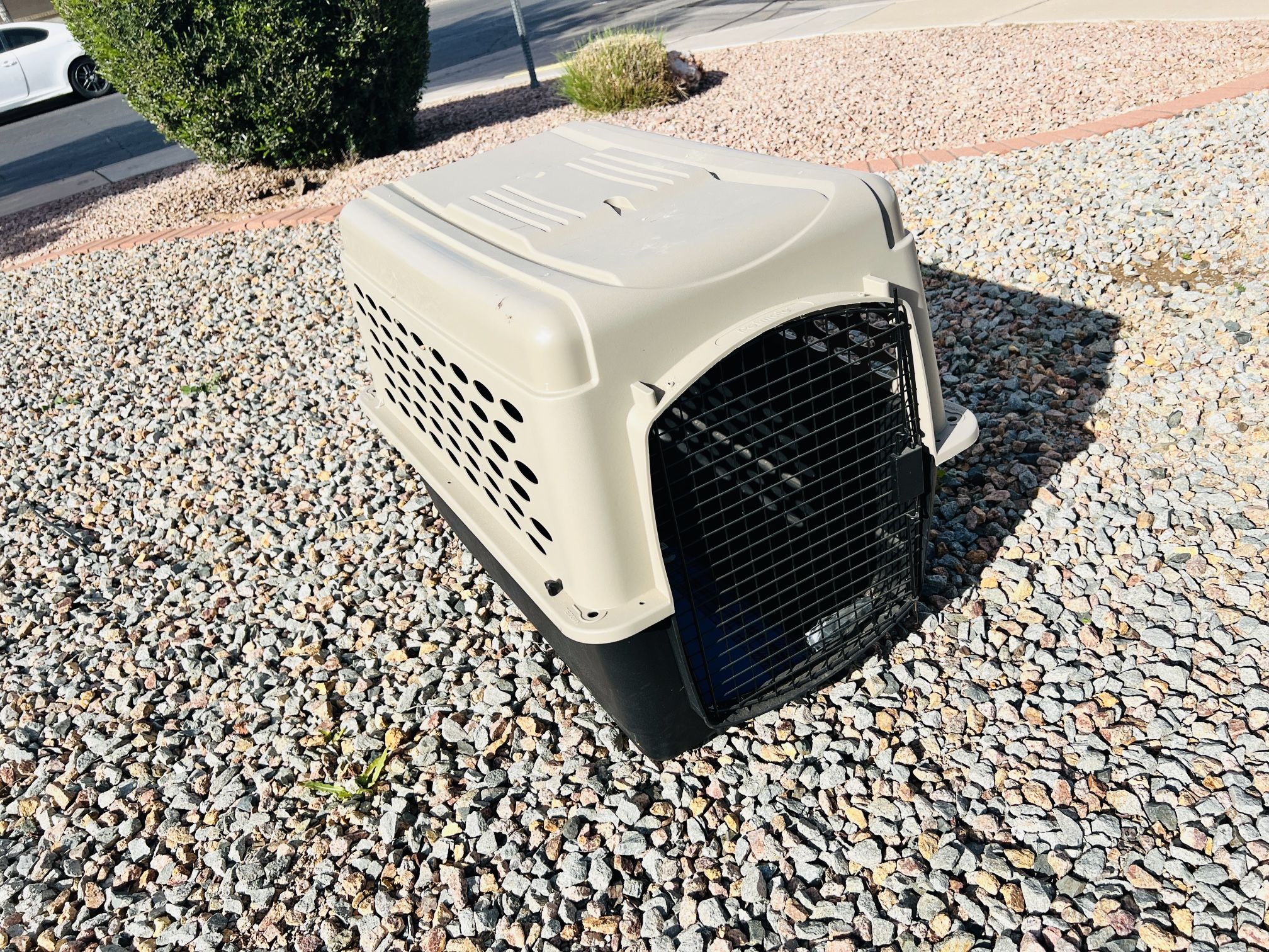 Dog Crate Kennel - Petmate 36” Kennel Crate