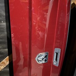 Red Ram Tailgate 
