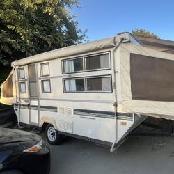 1988 Palomino TXL Pop Up Hardside Camper