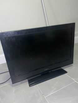 26” LCD HDTV With Hdmi Cable!!