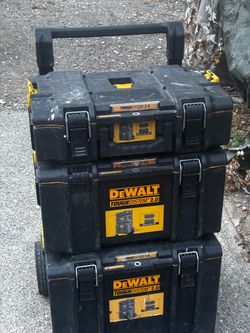 Dewalt TOUGHSYSTEM 2.0 3 Piece ToolBox