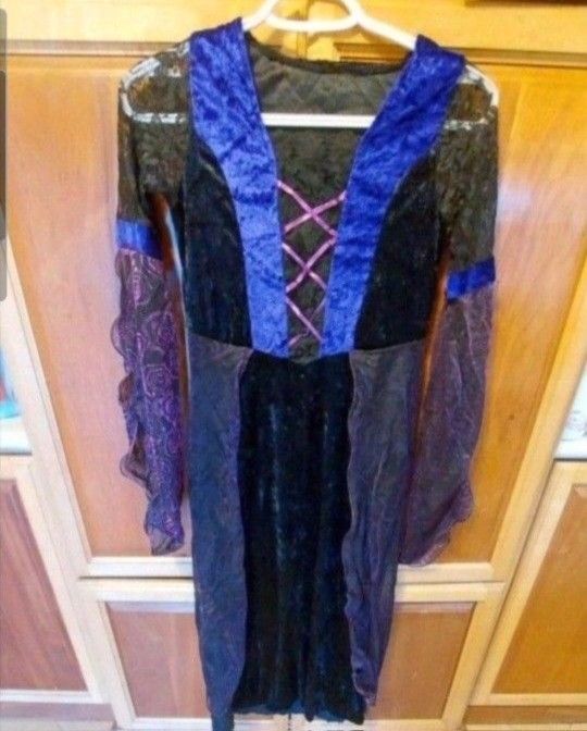 Halloween Costumes Kid Girls Witch Princess Children Used Once SizeĀ Child 7-8 SB1