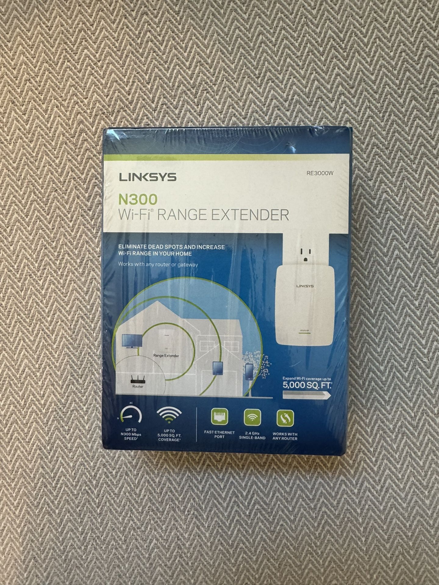 New Linksys RE3000W Single Band 2.4Ghz WiFi Range Extender Booster N300 Wireless