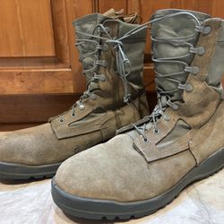 Military Surplus Combat Boots, Men’s Size 13