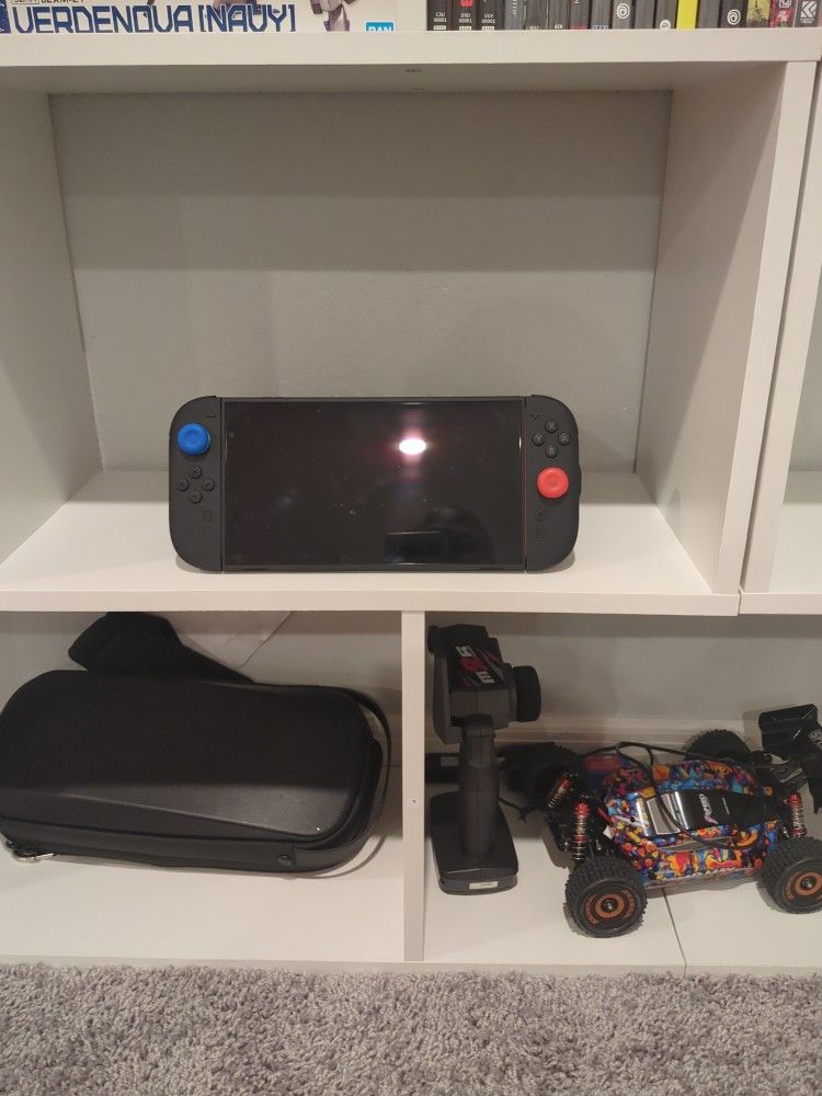 Nintendo Switch 2 with 256gb Micro Express SD card