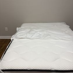 Full Mattress With Metal Bedframe