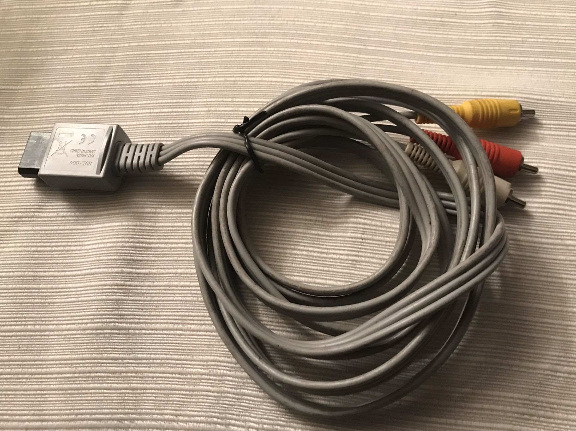 Wii Audio Video AV cable cord