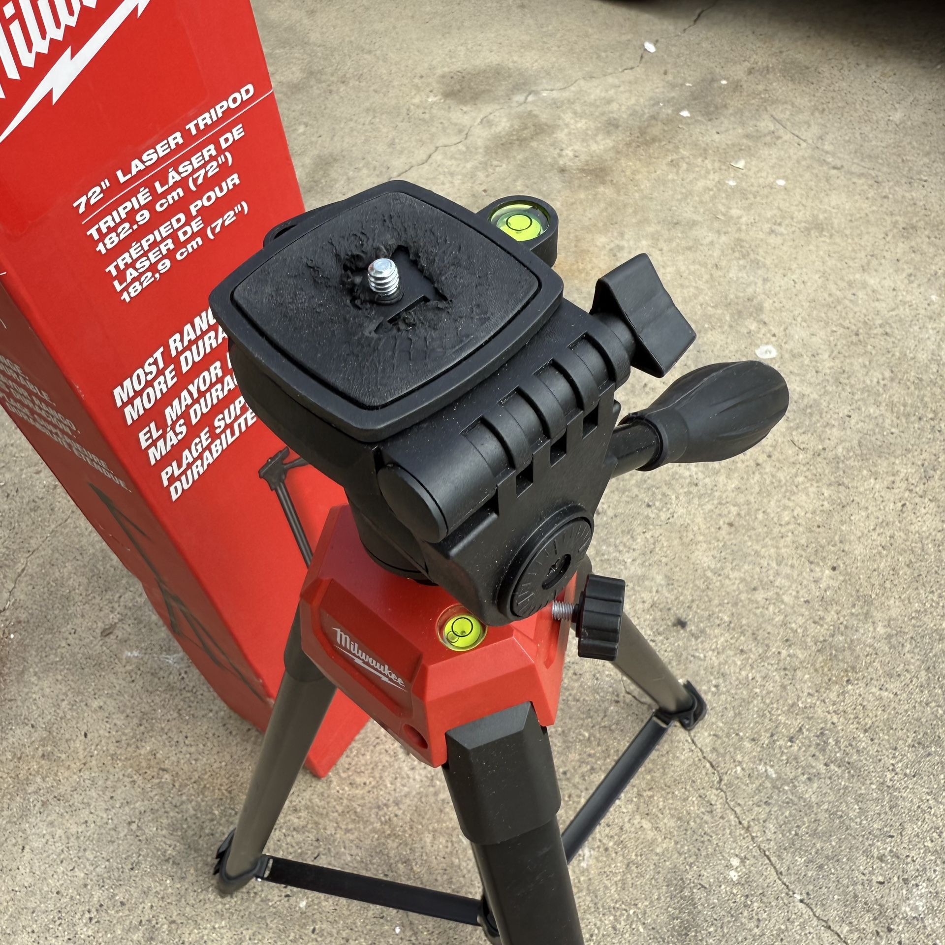 Milwaukee 72 in. Adjustable Laser Level Tripod