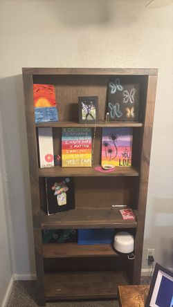 Book Shelves