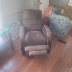 Recliner 