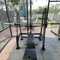 Gold’s Gym Bench + Pulldown Machine + Row