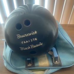 Vintage Brunswick Black Beauty Bowling Ball With A Bag