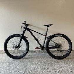 2021 Giant Fathom Hardtail Mountain bike