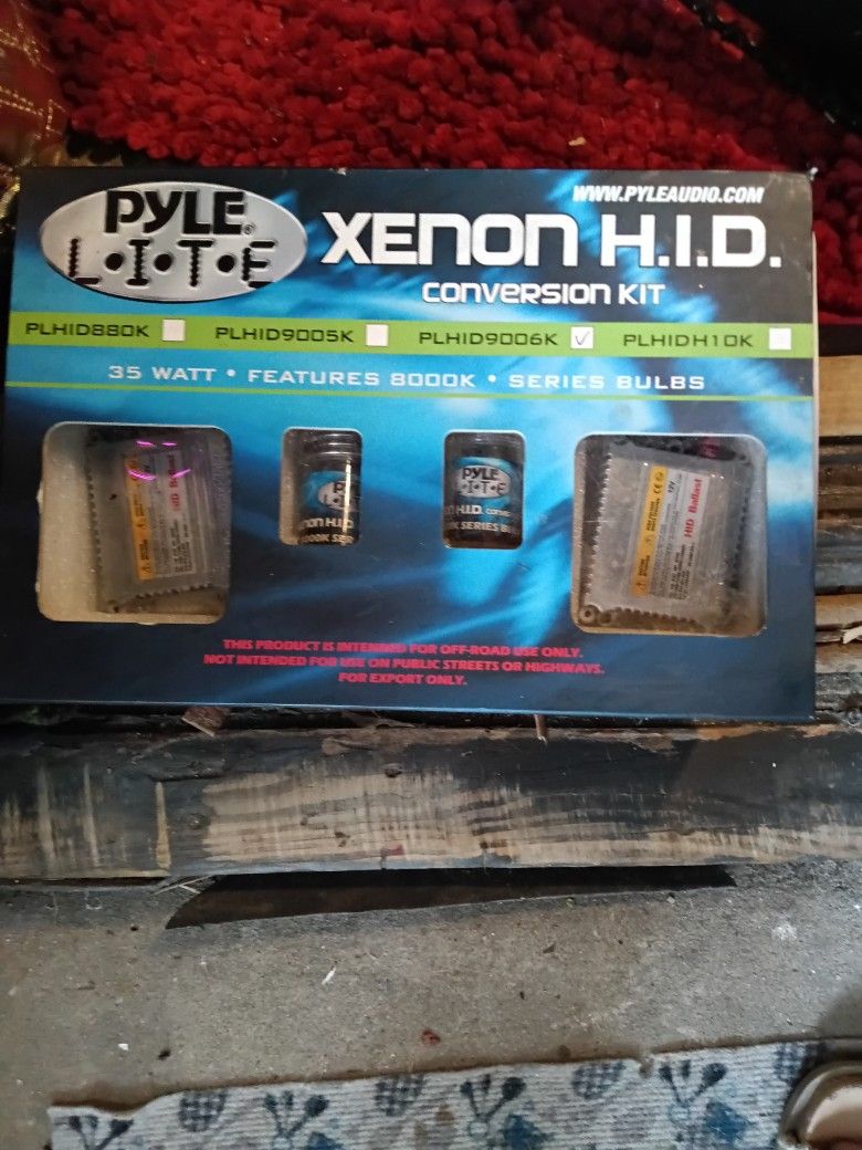 New! HID Conversion Headlight Kit (9006)