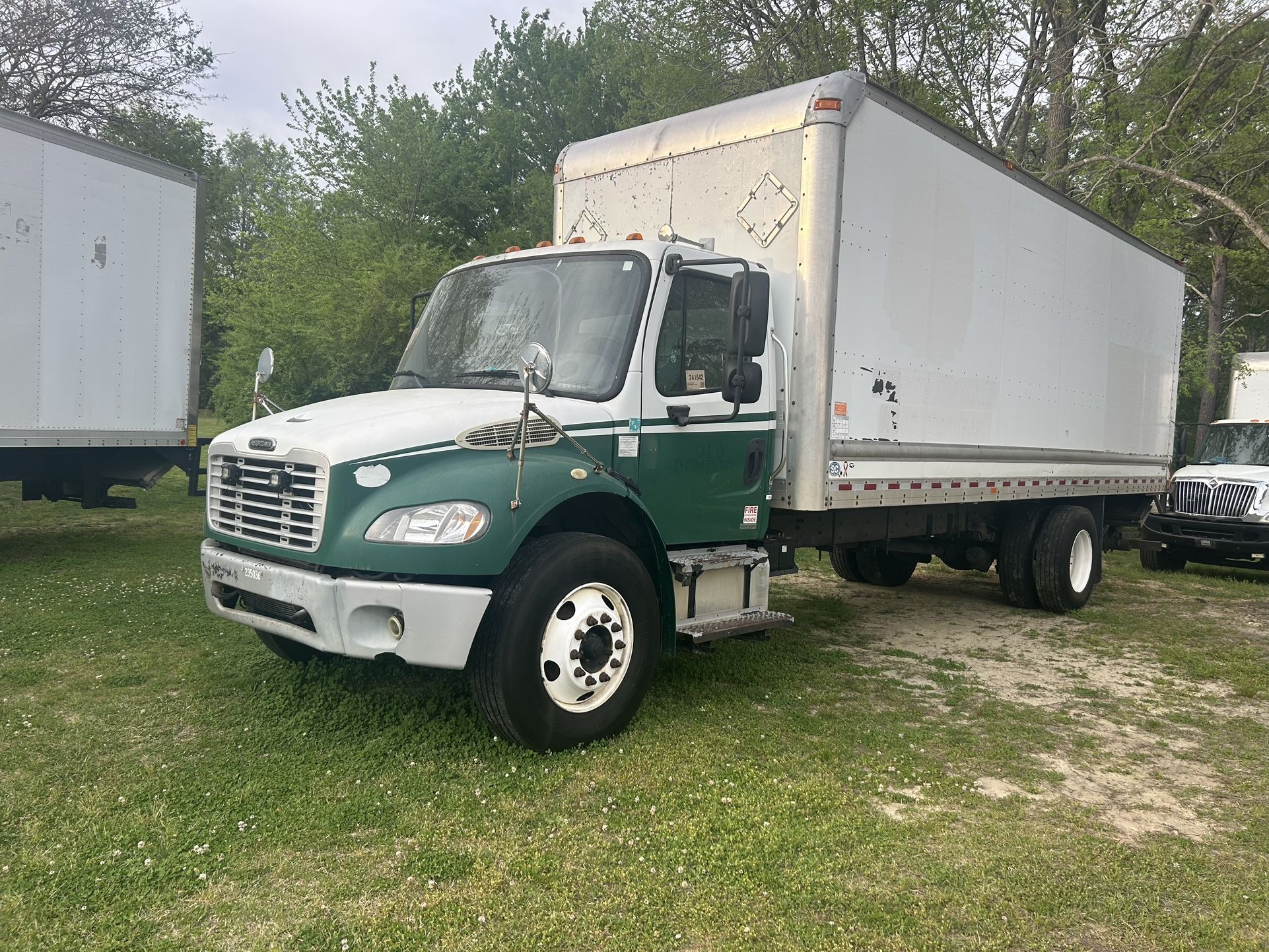 2010 International Box Truck