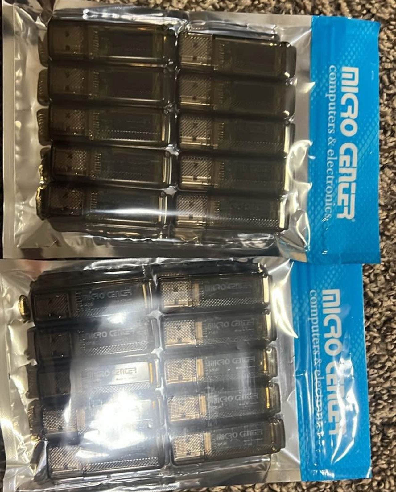 Micro Center Superspeed 20 Uni USB 3.1 De 32 G