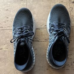 Men’s 1080 New Balance Shoes Size 9 1/2