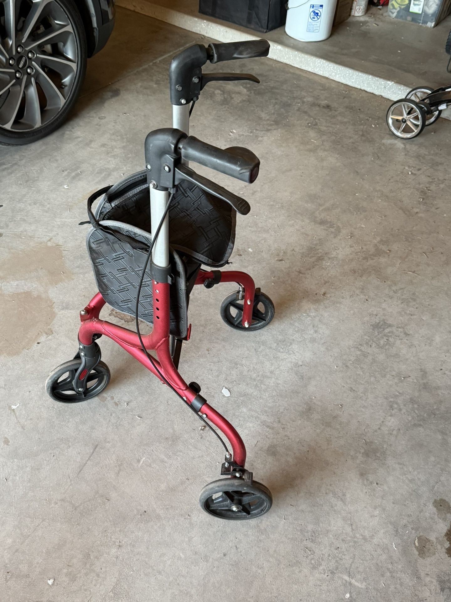 Planet Walk Three Wheel walker with Storage Bag
