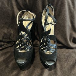 Size 8 Christian Louboutin “Carlota” pumps