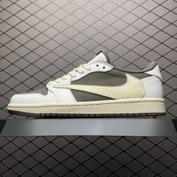 Air Jordan 1 Men’s Sneaker With Box New 