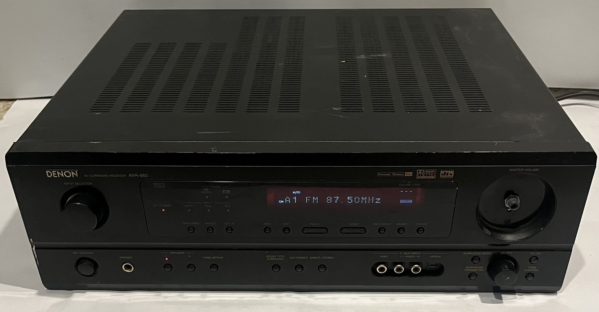 AV Receiver Denon AVR-683 Surround 5 Channel Stereo In Black