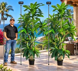 Brand new artificial plants set