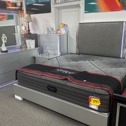 4th Of July Pre Sale🇺🇸Beautiful Silver 5pc Bedroom Furniture Set Available Limited Time Only $1499