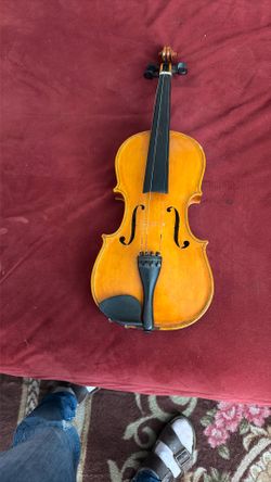 Vintage Violin