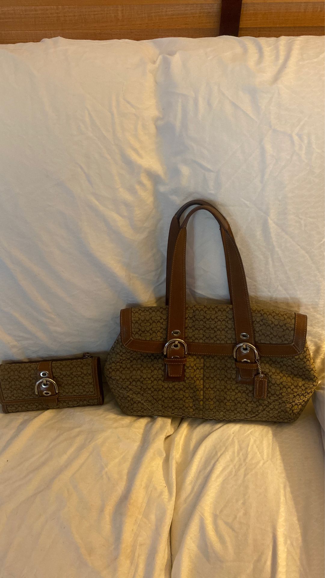 Coach on sale purse and matching wallet