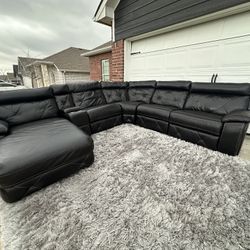 Balck Sectional Leather Recliner  Brand Cindy Crawford 🚚✅