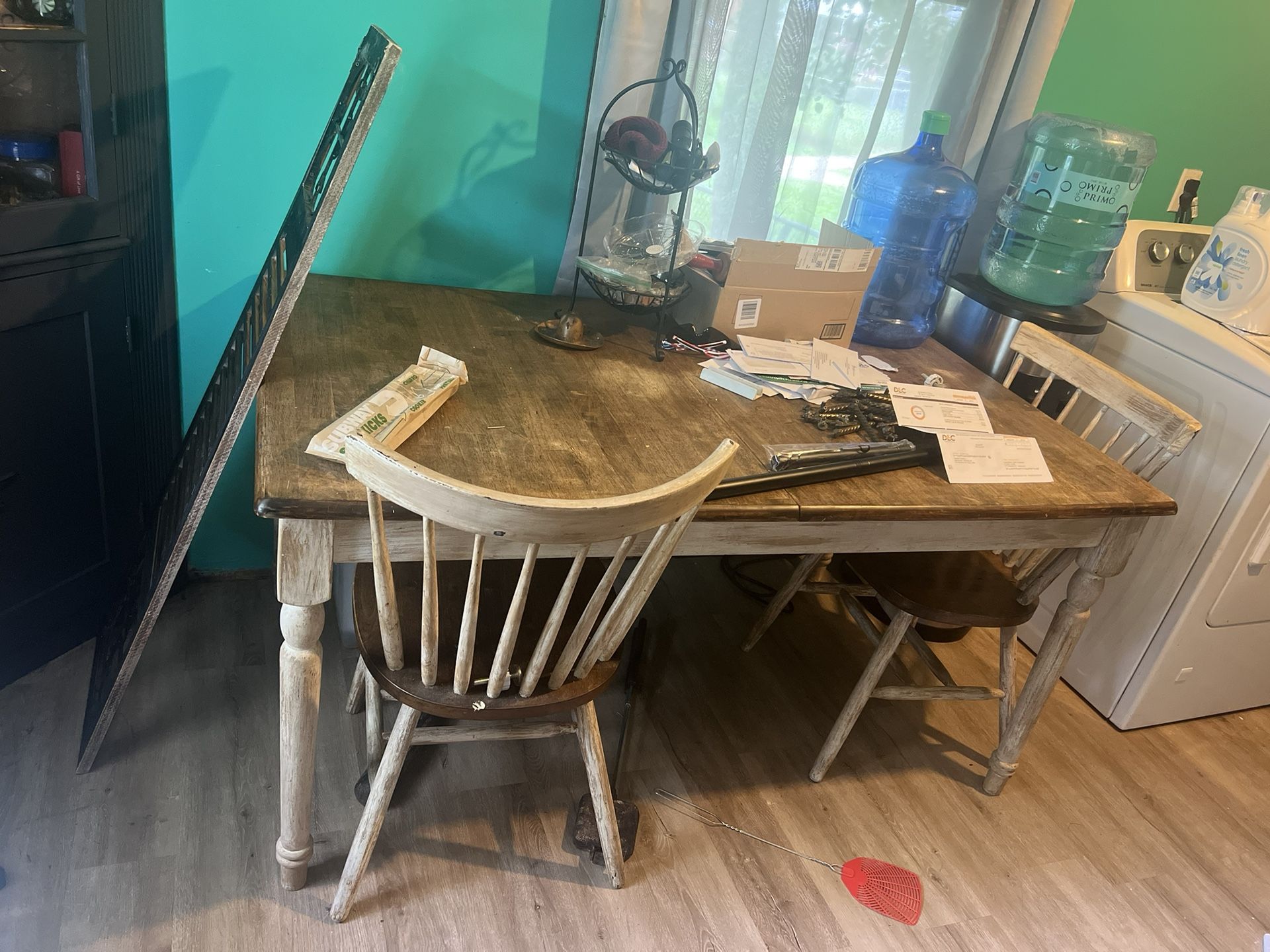 Kitchen/dinning Table 