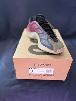 Yeezy Boost 700 V3