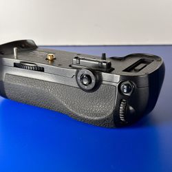 Nikon D800 Battery Grip 