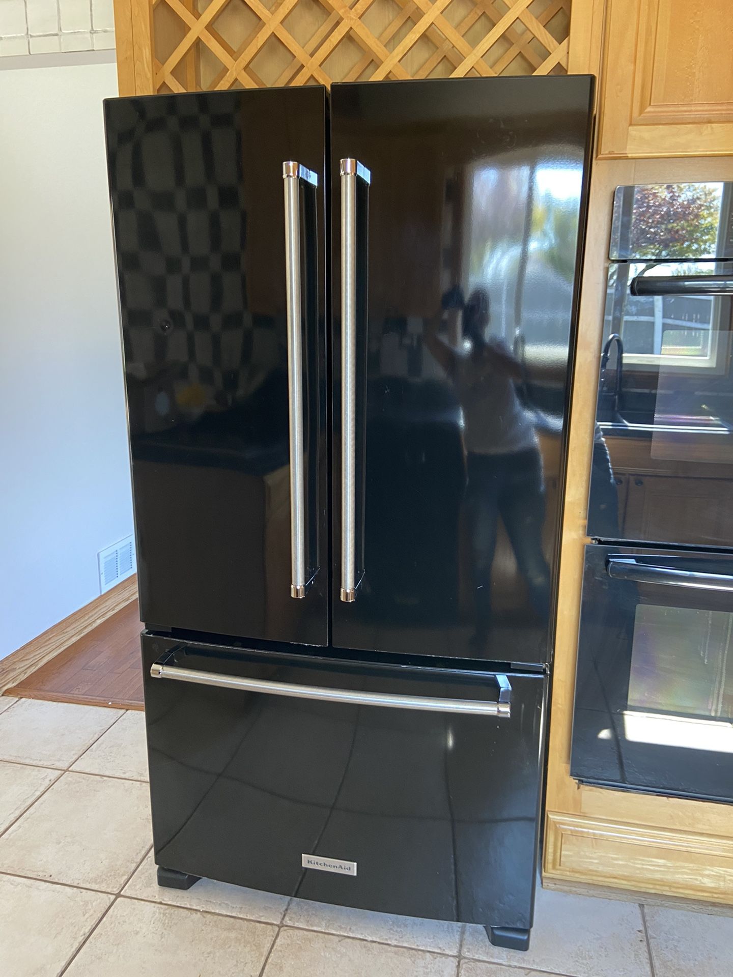 Refridgerator 