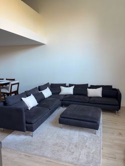 Couch/ Sectional